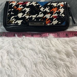 Nine West wallet